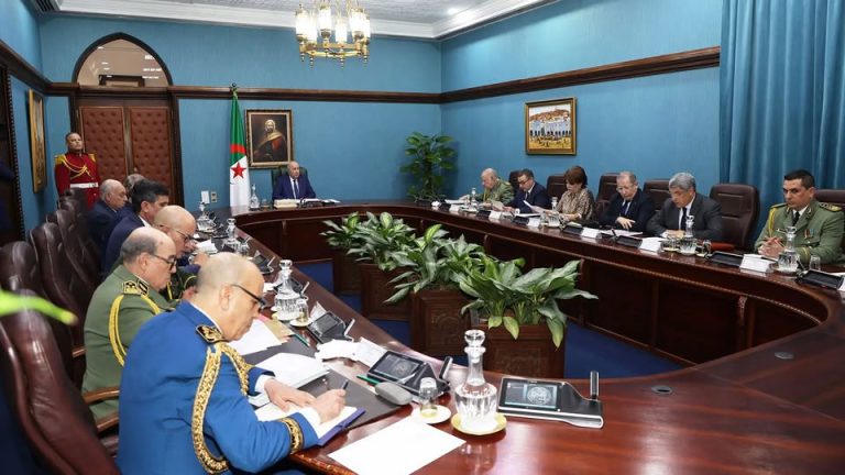 الرئيس يشرف على التحضيرات النهائية لزيارة البابا ليون الرابع عشر إلى الجزائر