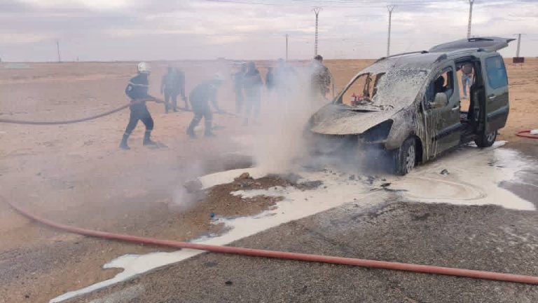 تيميمون: إخماد حريق سيارة قرب محور دوران مطار قورارة