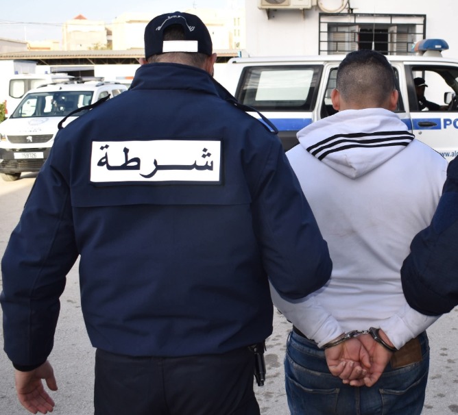 عملية أمنية بسوق أهراس تسفر عن توقيف مروج مؤثرات عقلية وحجز أقراص مهلوسة