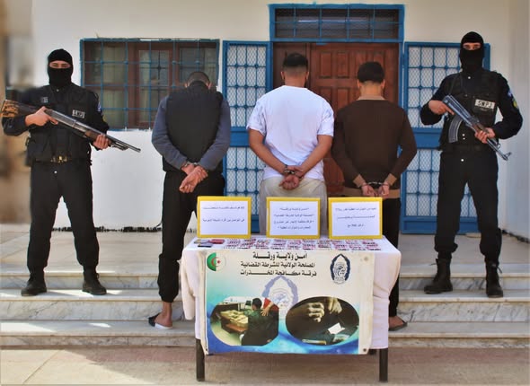 توقيف 3 أشخاص وحجز كمية من المؤثرات العقلية بورقلة