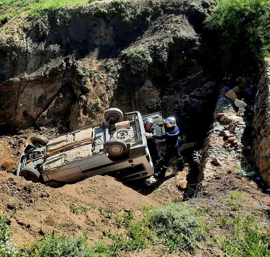 حادث مرور خطير بعماري يخلّف إصابة سائق بجروح بليغة