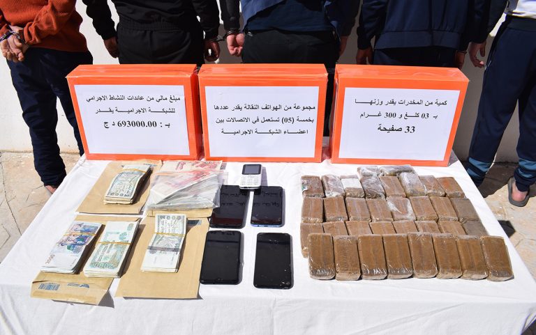 عملية أمنية تُسفر عن تفكيك نشاط مشبوه وتوقيف متورطين في ترويج المخدرات