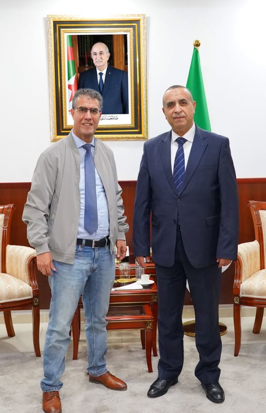 وزير الطاقة يلتقي عضو مجلس_الأمة عن ولاية تيزي_وزو لبحث انشغالات القطاع وتحسين الخدمة العمومية