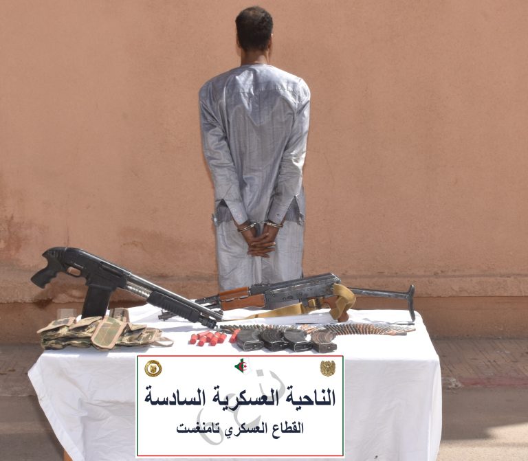 الجيش الوطني الشعبي يعلن القضاء على إرهابي وتوقيف عناصر دعم عبر عدة مناطق