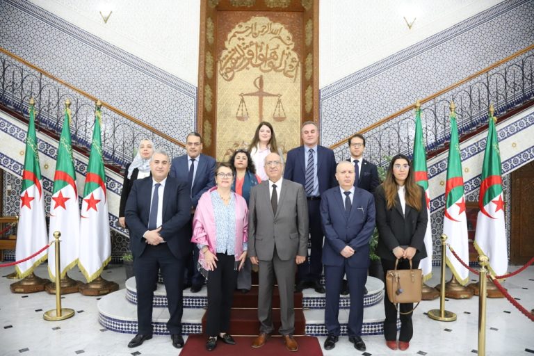 مباحثات جزائرية أممية لتعزيز التعاون في مكافحة الجريمة المنظمة وتطوير منظومة العدالة