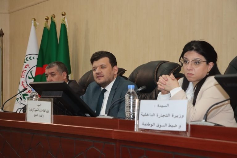 اجتماع وطني لتطوير شعبة الطماطم وتعزيز الأمن الغذائي واستقرار السوق