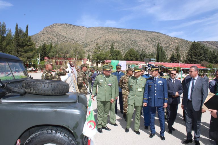 الناحية العسكرية الخامسة تنظّم أبواب مفتوحة على المركز 555 للتدريب المتخصص في النقل بأم البواقي