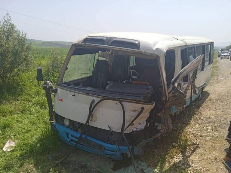 الشلف: إصابة 11 شخصًا في حادث مرور على الطريق الوطني رقم 19