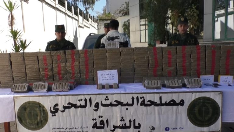 تفكيك شبكة تهريب مخدرات بالشراقة وحجز كميات معتبرة من الكيف المعالج