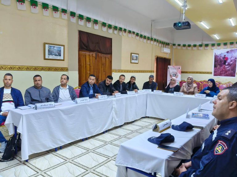 الحماية_المدنية تطلق أول دورة وطنية لتكوين الأطباء_البياطرة لدعم فرق السينوتقنية عبر عدة ولايات