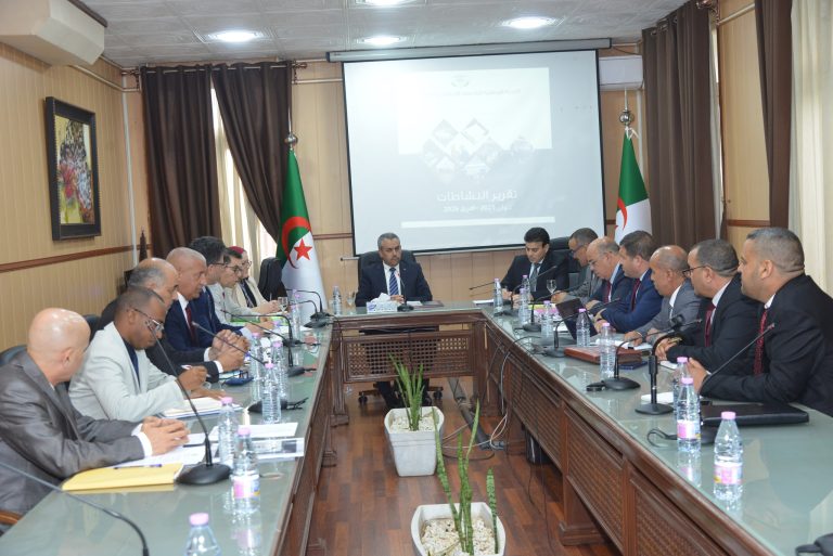 لقاء لتقييم وتحسين تسيير الخدمات الاجتماعية بقطاع التربية الوطنية