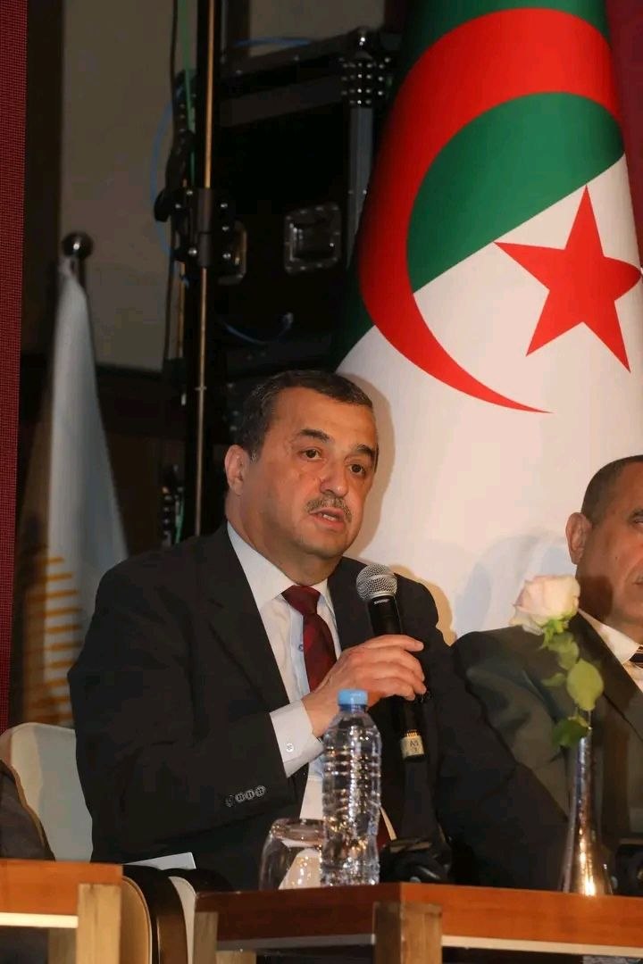 وزير الدولة، وزير المحروقات يشارك في فعاليات النسخة الثانية من دراسة CEO Survey