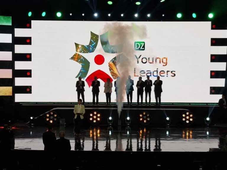 وهران تحتضن الملتقى الوطني الأول لتأهيل القادة الشباب ونقاشات حول تمكينهم