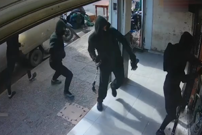 شرطة عنابة تفكك شبكة إجرامية وتسترجع مسروقات محل مجوهرات بالبوني