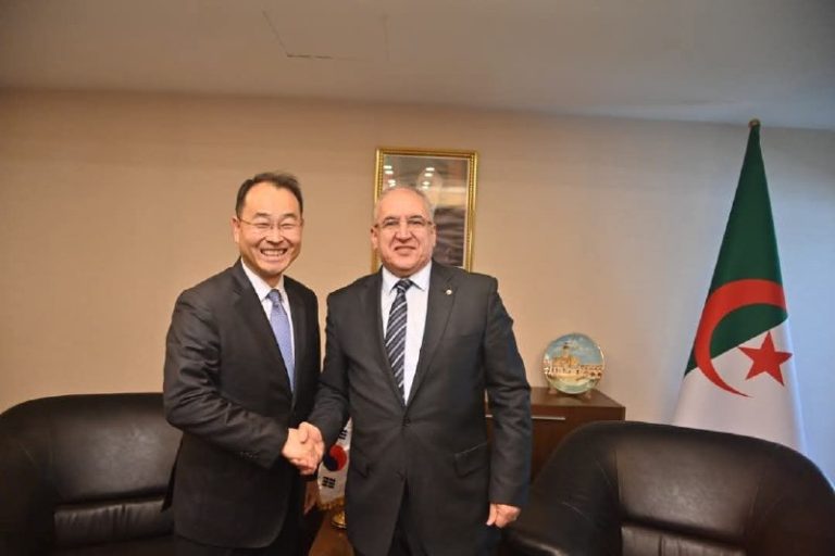 استقبال نائب وزير الشؤون الاقتصادية الكوري بمقر وزارة الشؤون الخارجية