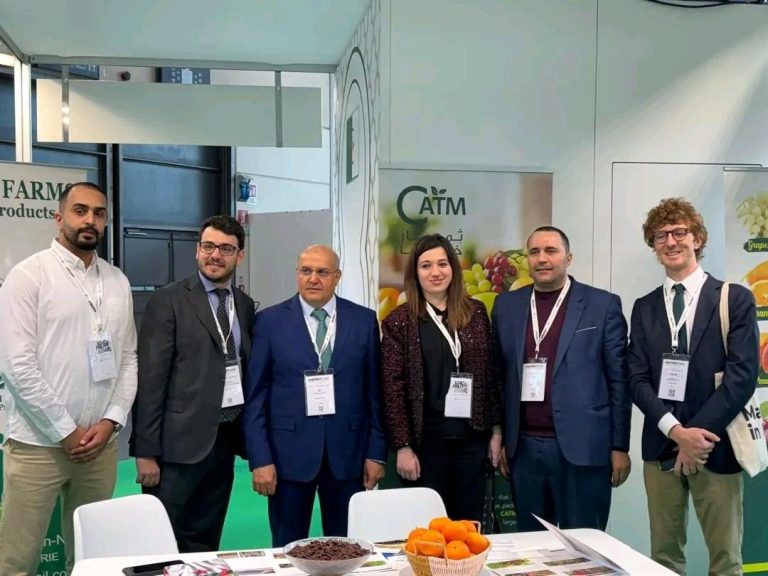 الجزائر تبرز منتوجاتها الفلاحية في معرض “Macfrut 2026” بإيطاليا