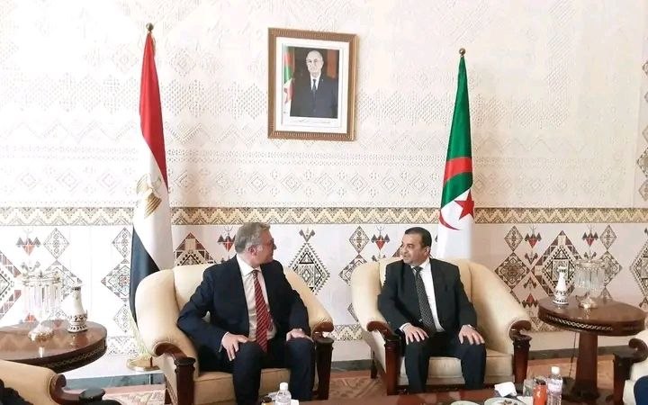 زيارة وزير البترول المصري إلى الجزائر لتعزيز التعاون في قطاع المحروقات