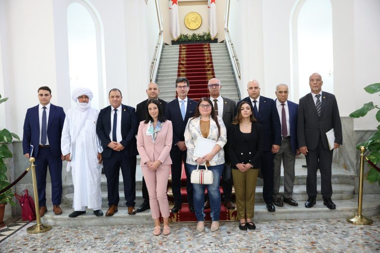 نائب رئيس مجلس الأمة يستقبل رئيس المجموعة البرلمانية للصداقة إيطاليا – الجزائر