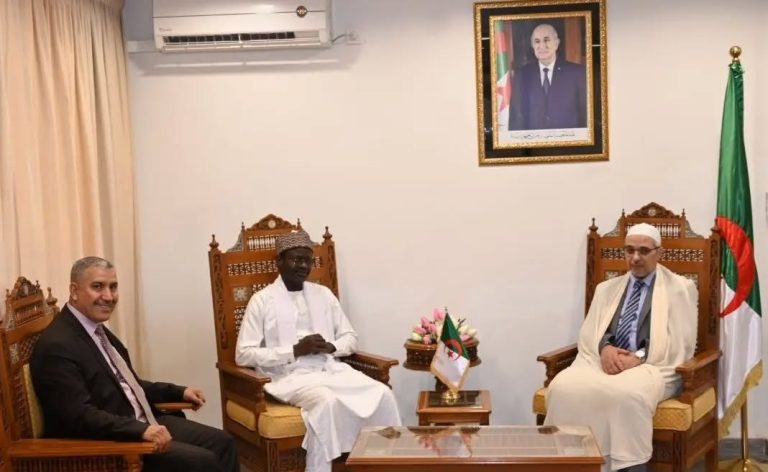 المجلس_الإسلامي_الأعلى يستقبل وفد رابطة علماء وأئمة دول الساحل لتعزيز الدبلوماسية_الدينية والتعاون الإفريقي