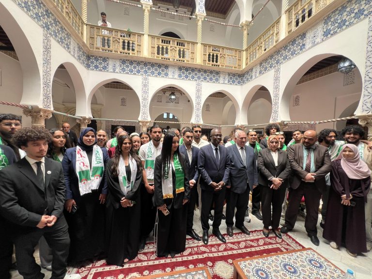 استقبال_وفد_شباب_الجالية_الوطنية بالخارج ضمن قافلة_الذاكرة_الوطنية بقصر رياس البحر
