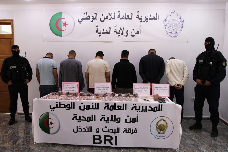 المدية توقيف 07 أشخاص وحجز أزيد من 4300 كبسولة من المؤثرات_العقلية