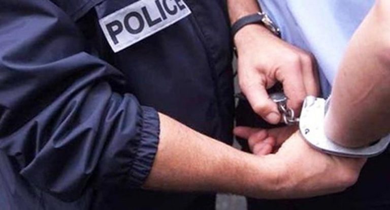 توقيف شخص بأم البواقي متورط في شبكة لتهريب المهاجرين وتنظيم رحلات سرية