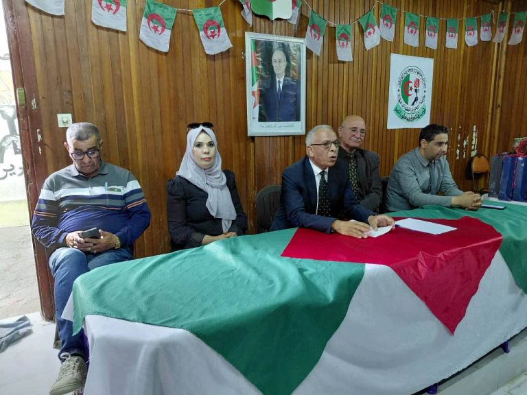 محافظة حزب جبهة التحرير الوطني بالطارف تكرم الأسرة الإعلامية… إشادة بدور الكلمة وتعزيز لشراكة الوعي