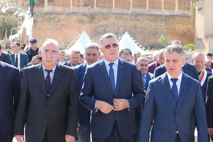 لوناس_بوزقزة يعاين مشروع تدعيم سد_الشرفة_2 ويؤكد ضرورة تسريع الأشغال وضمان سقي الأراضي الفلاحية بـمعسكر