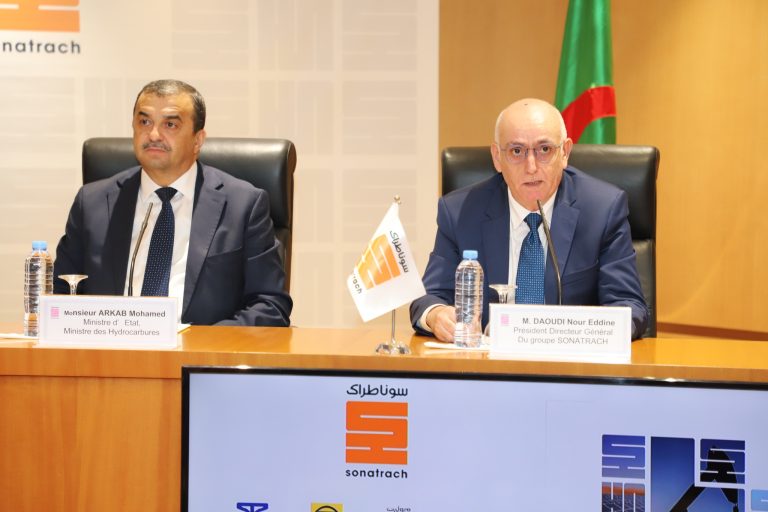 سوناطراك و سونيديب توقعان ثلاث مذكرات تفاهم لتعزيز الشراكة الجزائرية-النيجرية في المحروقات والطاقة