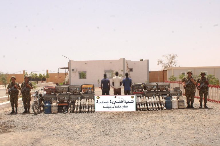 الجيش_الوطني_الشعبي يحجز أسلحة ومخدرات ويوقف مئات الأشخاص خلال أسبوع من العمليات الميدانية