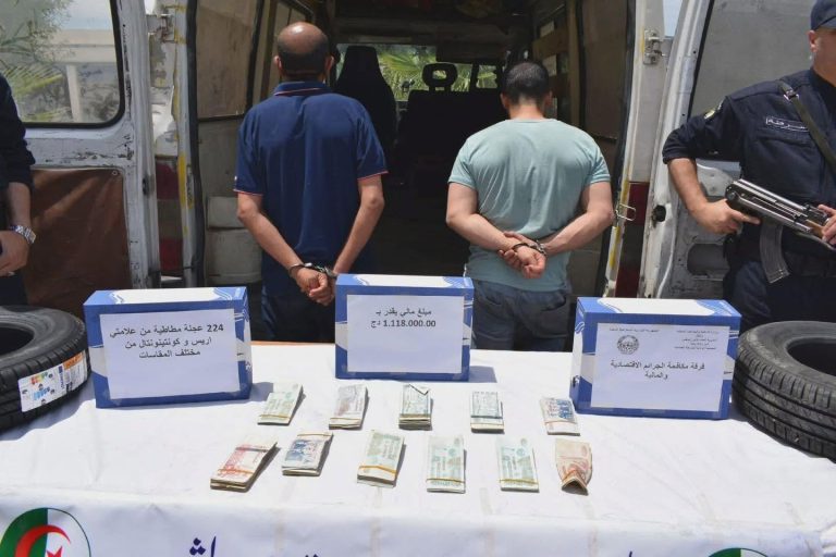 باتنة فرقة مكافحة الجرائم الاقتصادية والمالية توقف شخصين وتضبط 224 عجلة مطاطية في قضية مضاربة غير مشروعة