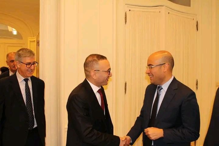 الجالية_الوطنية_بالخارج كاتب الدولة سفيان_شايب يترأس اجتماع تنسيقي هام ببروكسل لتعزيز الخدمات القنصلية