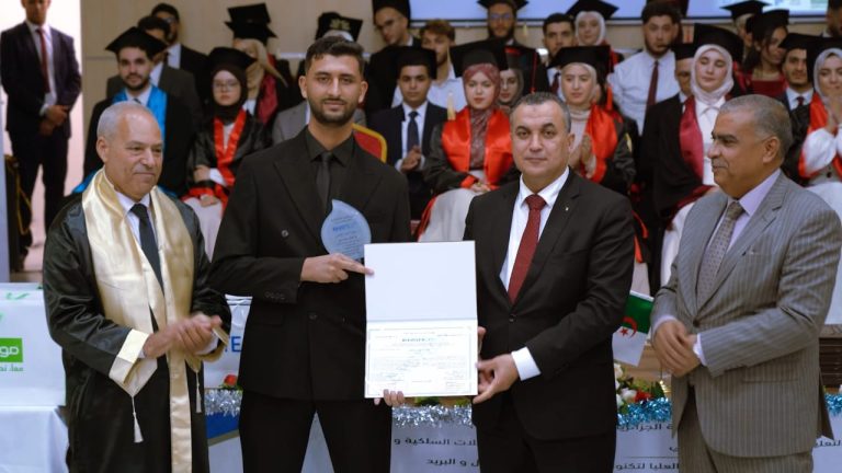 الوزير زروقي يشرف على حفل تخرج دفعة 2026 بالمدرسة الوطنية العليا لتكنولوجيات الإعلام والاتصال والبريد