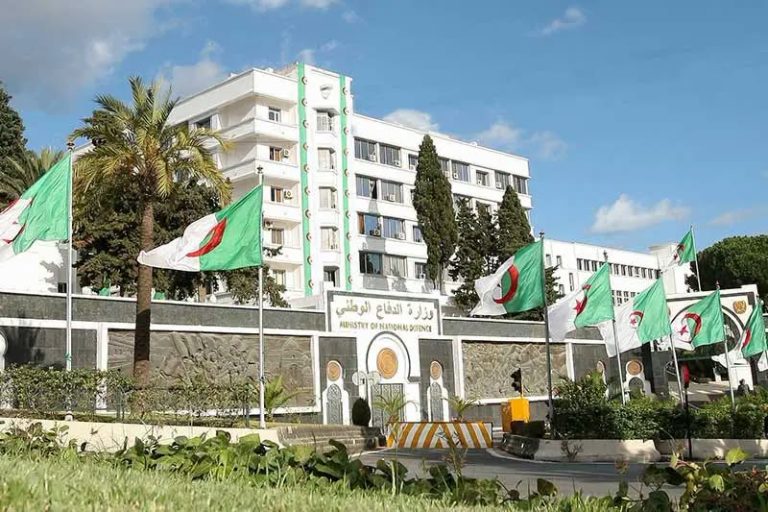 تفكيك شبكة إجرامية وحجز 33ر1 قنطار من الكوكايين بالناحية العسكرية الأولى