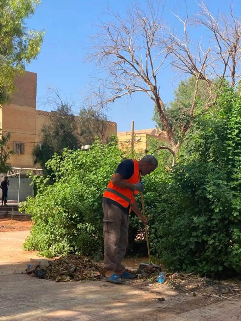 مديرية البيئة ببشار تنظم حملة لتنظيف الفضاءات العمومية وتعزيز الوعي البيئي