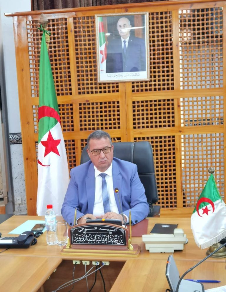 ولاية أم البواقي: اجتماع لدراسة ملف الطعون الخاصة بمطابقة البنايات وإتمام إنجازها