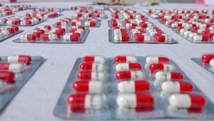 أمن ولاية باتنة: توقيف شخص وحجز 1800 كبسولة من المؤثرات العقلية “بريغابالين 300 ملغ” ومبلغ مالي.