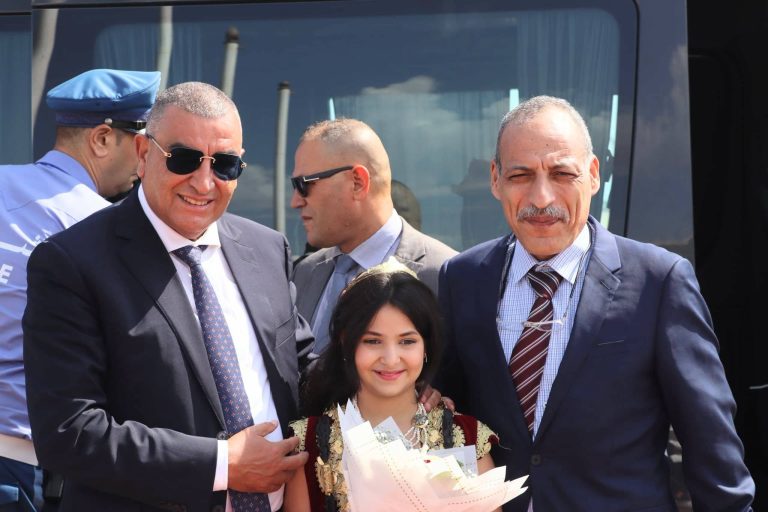 وزير الأشغال العمومية يتفقد مشروع الخط المنجمي الشرقي على امتداد 422 كلم