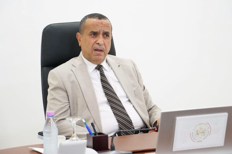 وزير الطاقة يترأس اجتماعًا للتحضير المبكر لصيف 2027