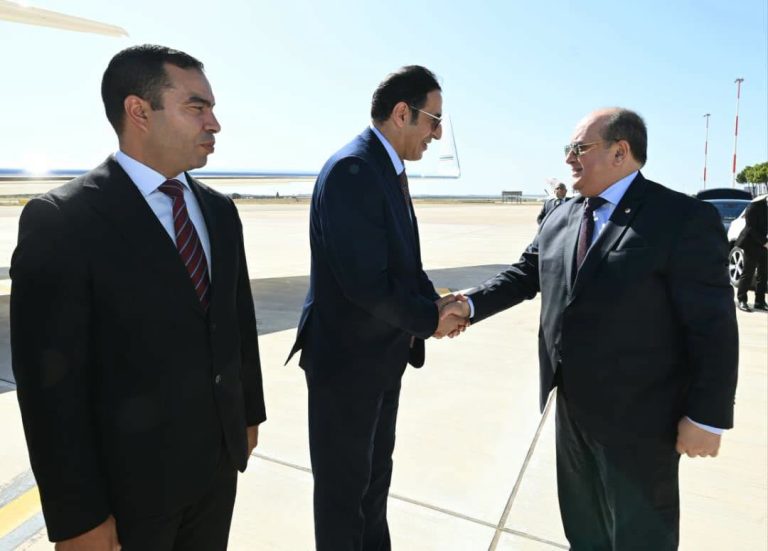 وزير الأول يغادر إيطاليا بعد حضور مراسم افتتاح ألعاب البحر الأبيض المتوسط