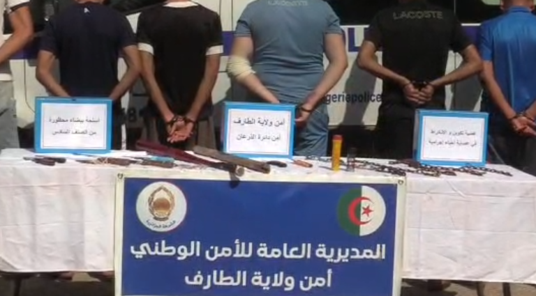 الطارف: تفكيك عصابة أحياء إجرامية وتوقيف 6 أشخاص بالذرعان