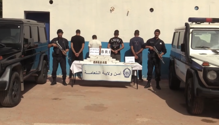 شرطة النعامة تطيح بشبكة إجرامية وتحجز 13 كلغ من الكيف المعالج