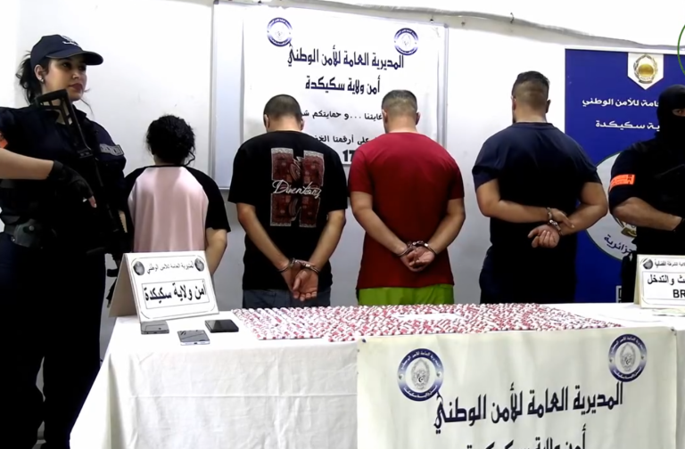 حجز 1635 كبسولة من مؤثرات عقلية و  توقيف أربعة أشخاص، من بينهم امرأة بسكيكدة