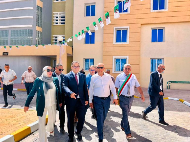 الطارف تحيي اليوم الوطني للمجاهد بتدشين مشاريع تربوية ووضع إقامة جامعية حيز الخدمة