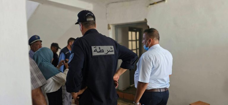 الطارف: تطبيق صارم للقانون واسترجاع سكن عمومي إيجاري بالبسباس