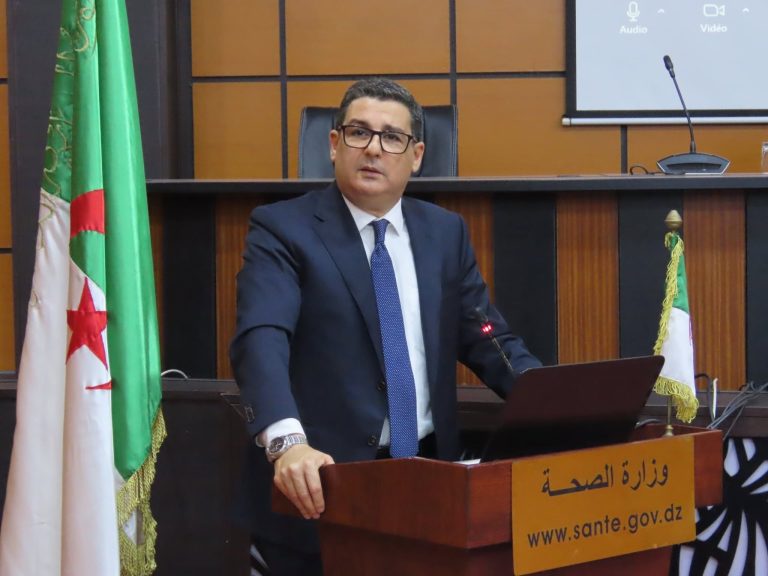 وزير الصحة يترأس لقاءً حول  تعميم الرقمنة والملف الطبي الإلكتروني عبر المؤسسات الصحية