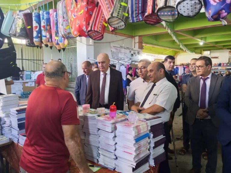 تيزي_وزو | افتتاح معرض تجاري خاص بالدخول المدرسي بأسعار مناسبة