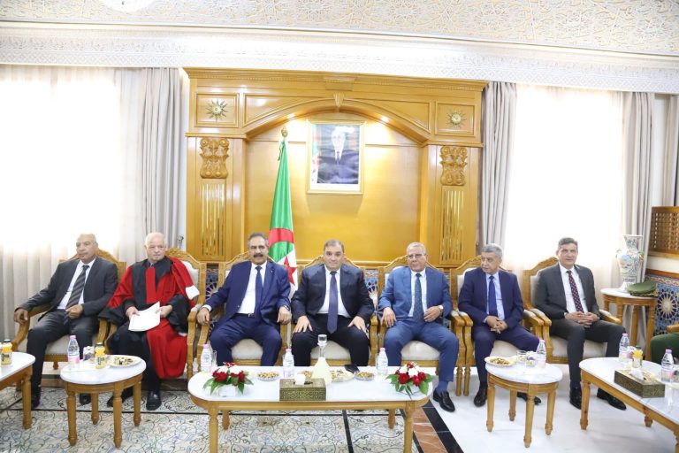حضور وزير العدل حافظ الأختام، مراسم الجلسة الإحتفائية لتنصيب رئيسة محكمة التنازع