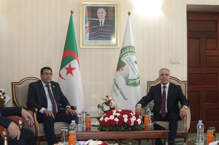 رئيس سلطة الانتخابات يستقبل  رئيس جبهة المستقبل