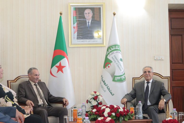 السلطة الوطنية المستقلة للانتخابات يستقبل رئيس جبهة الجزائر الجديدة
